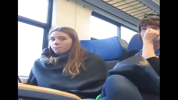 Brandi ryckte av pojkar i klassen
